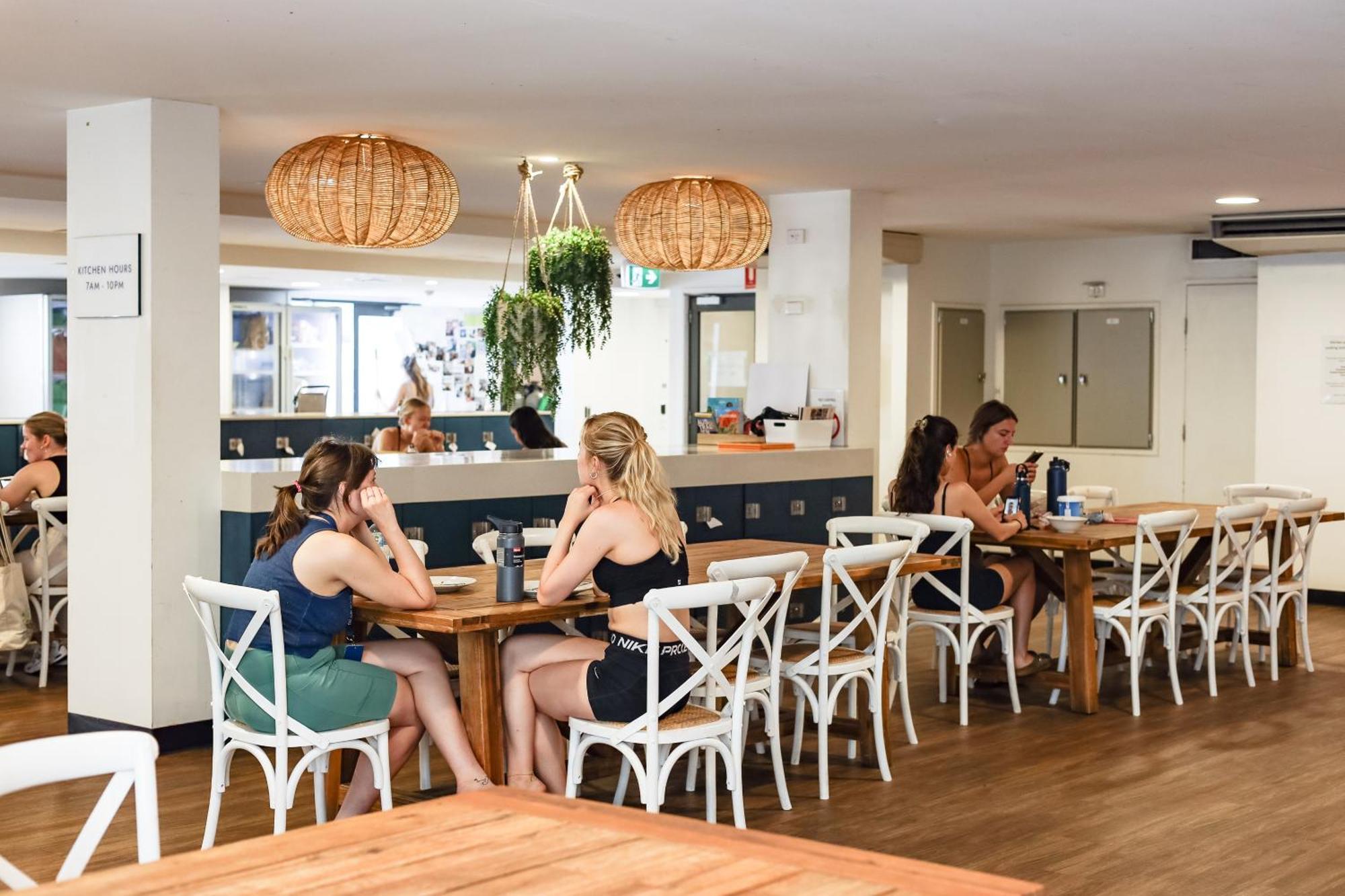 The Surf House Hostel Byron Bay Luaran gambar