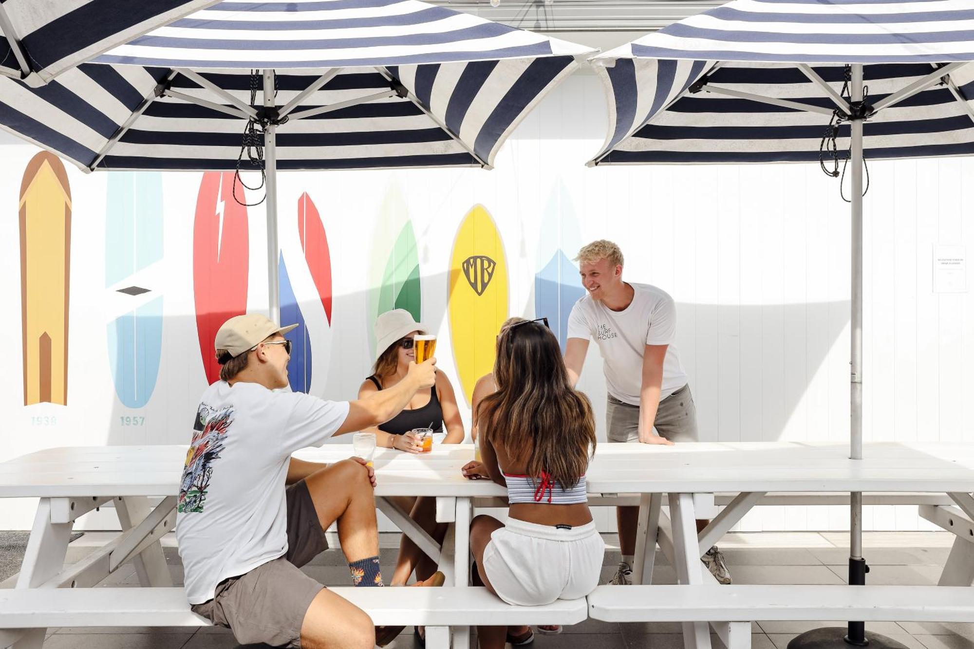 The Surf House Hostel Byron Bay Luaran gambar